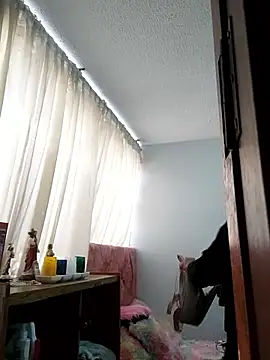 kittenFreyja  online show from January 17, 8:45 pm