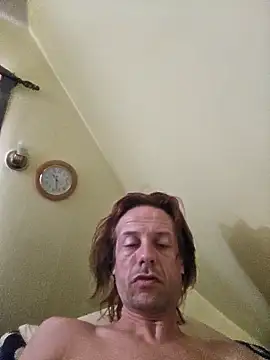 Snapshot of Danny19867 chatting on September 28, 2:22 pm Danny19867 online show from September 28, 2:22 pm