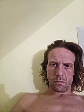 Snapshot of Danny19867 chatting on September 29, 3:11 am Danny19867 online show from September 29, 3:11 am