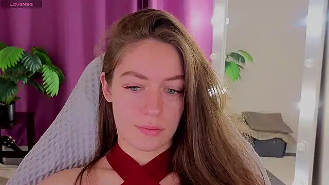 Snapshot of Agnes_Wells chatting on June 10, 1:06 am Agnes Wells online show from June 10, 1:06 am