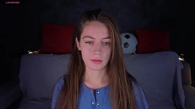 Snapshot of Agnes_Wells chatting on June 15, 1:08 am Agnes Wells online show from June 15, 1:08 am
