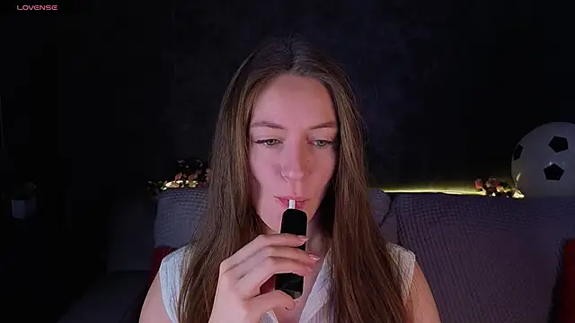 Snapshot of Agnes_Wells chatting on June 20, 1:09 am Agnes Wells online show from June 20, 1:09 am
