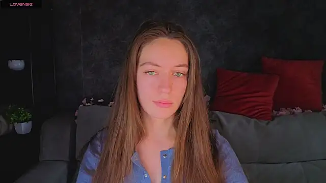 Snapshot of Agnes_Wells chatting on July 1, 1:07 am Agnes Wells online show from July 1, 1:07 am