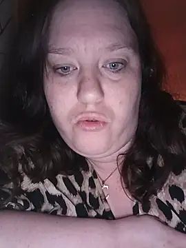 Feuchtekitty92xh online show from October 8, 9:45 pm