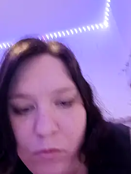 Feuchtekitty92xh online show from November 21, 4:27 pm