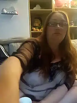 Snapshot of Luscious-LucyXX chatting on May 9, 8:03 pm Luscious-LucyXX online show from May 9, 8:03 pm