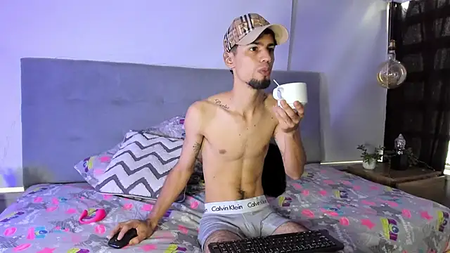 Chris Angel  online show from January 7, 1:13 pm