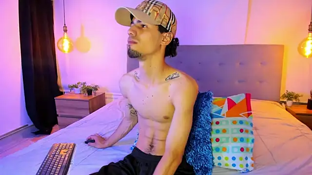 Chris Angel  online show from March 17, 3:44 am