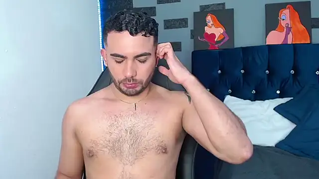 Snapshot of adamhairy chatting on September 26, 7:40 pm adamhairy online show from September 26, 7:40 pm