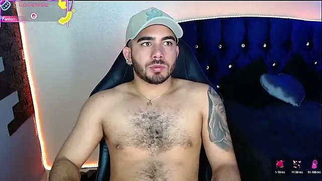 adamhairy online show from February 16, 9:44 pm