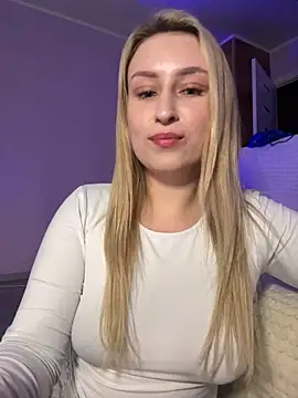 Snapshot of KassandraTress chatting on May 21, 6:37 pm KassandraTress online show from May 21, 6:37 pm