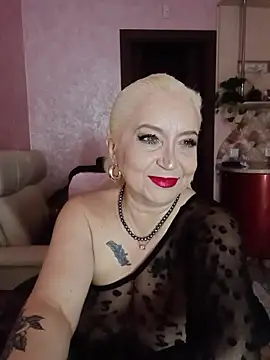 SquirtMilf00 online show from September 25, 1:31 am