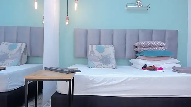 genesis4u online show from October 18, 12:28 pm