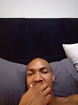 Snapshot of mojaymort chatting on September 13, 11:37 pm mojaymort online show from September 13, 11:37 pm