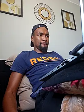 Snapshot of mojaymort chatting on September 22, 6:59 am mojaymort online show from September 22, 6:59 am