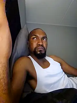 Snapshot of mojaymort chatting on October 30, 5:24 pm mojaymort online show from October 30, 5:24 pm