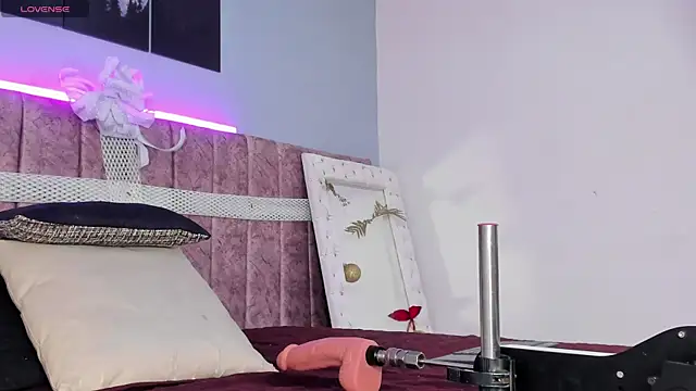  jasmine blush online show from December 15, 2:10 pm