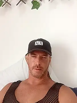 Snapshot of Loiroatv36 chatting on February 3, 2:55 pm Loiroatv36 online show from February 3, 2:55 pm