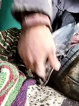 Snapshot of ParousFlow chatting on February 8, 2:09 pm ParousFlow online show from February 8, 2:09 pm