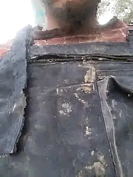 Snapshot of ParousFlow chatting on February 12, 5:41 pm ParousFlow online show from February 12, 5:41 pm