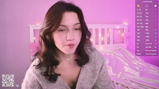 KendalHottt online show from October 6, 3:37 am