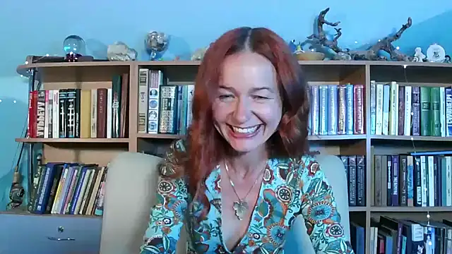 Snapshot of Foxilady357 chatting on July 2, 1:28 pm Foxilady357 online show from July 2, 1:28 pm