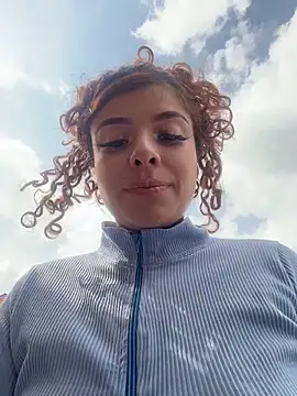 haally-mll online show from February 14, 7:32 pm