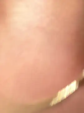 haally-mll online show from April 8, 4:07 pm