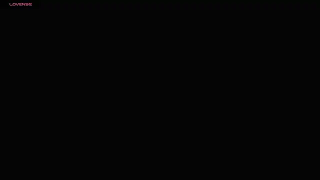Snapshot of sharlottxl chatting on June 9, 9:21 am sharlottxl online show from June 9, 9:21 am