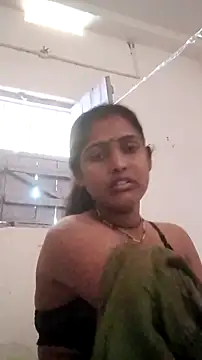 Snapshot of Guriya0076 chatting on April 27, 12:41 am Guriya0076 online show from April 27, 12:41 am