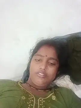 Snapshot of Guriya0076 chatting on June 14, 11:18 pm Guriya0076 online show from June 14, 11:18 pm