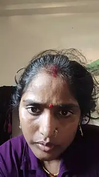 Snapshot of Guriya0076 chatting on July 17, 10:55 am Guriya0076 online show from July 17, 10:55 am