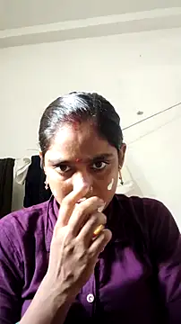 Snapshot of Guriya0076 chatting on July 22, 4:37 am Guriya0076 online show from July 22, 4:37 am