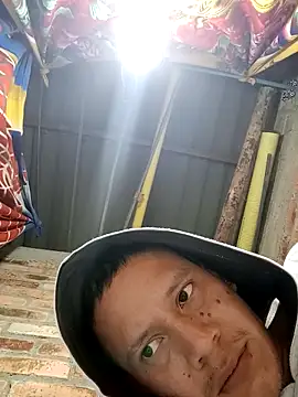 GaaraDiaz online show from October 21, 6:14 am