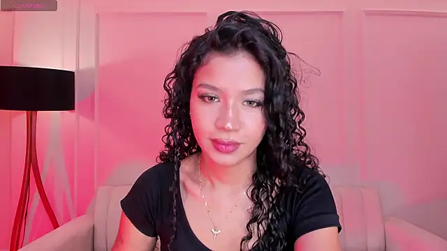 SophieHouston  online show from September 10, 3:17 am