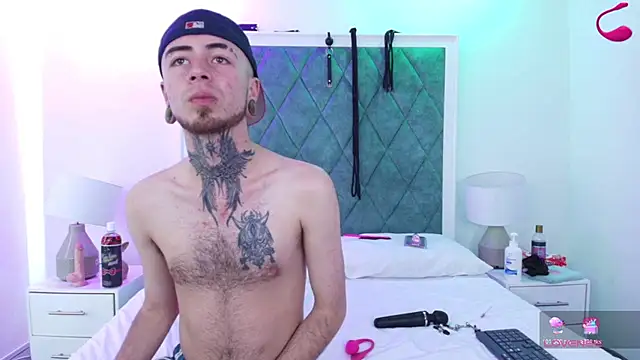 Asha zuri and adam online show from December 5, 12:47 pm