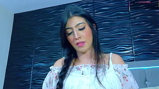 Ambar Bull online show from October 2, 1:40 pm