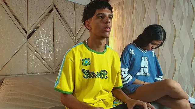 Hotcouple 222 online show from January 9, 7:22 am