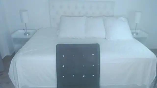 Snapshot of mr_hunterx chatting on April 28, 12:53 am mr hunterx online show from April 28, 12:53 am