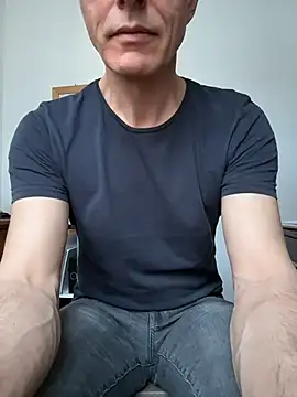 SexyLeon8 online show from March 7, 4:48 pm