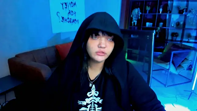 MaryHarrys online show from September 11, 8:20 pm