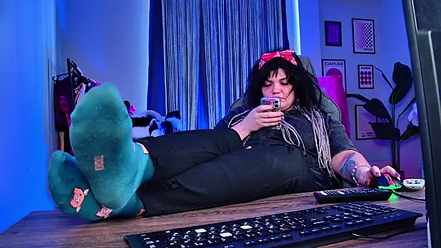 MaryHarrys online show from June 18, 8:36 am