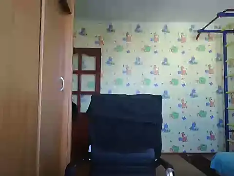 chiraq1945 online show from September 20, 6:36 am