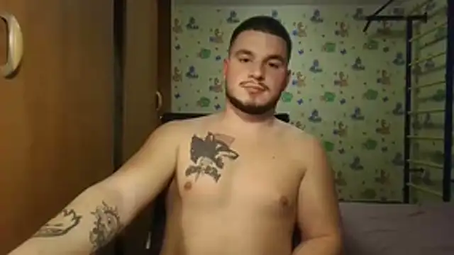 chiraq1945 online show from December 5, 8:05 pm