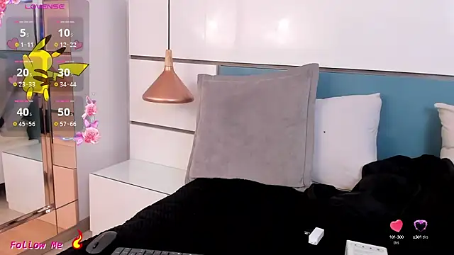 Ashkoreh online show from October 4, 8:40 pm