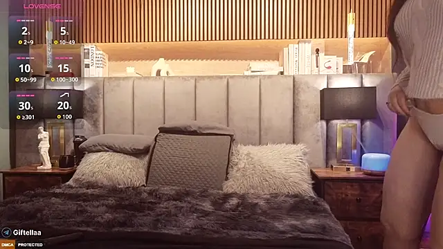 Angelina Dior online show from September 22, 6:21 pm