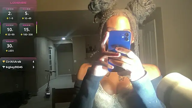 maskedgirl5005 online show from September 20, 6:53 pm