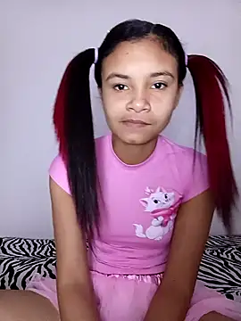 liz7skinny online show from March 13, 9:10 pm