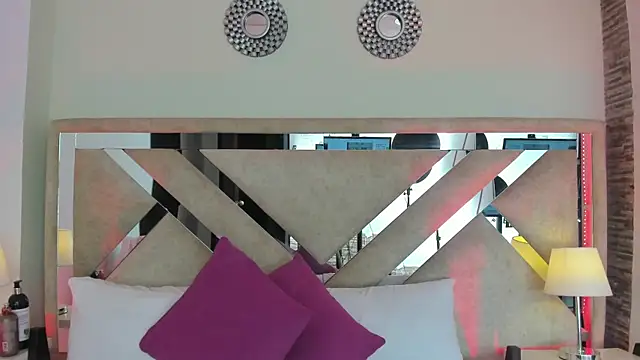 ximena vasquez8 online show from March 28, 3:39 am