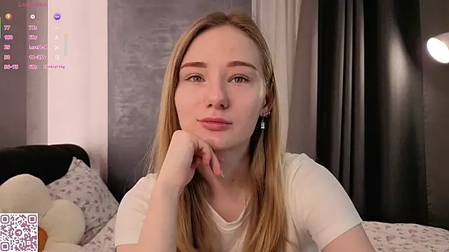 ElvinaRose online show from November 27, 2:13 am